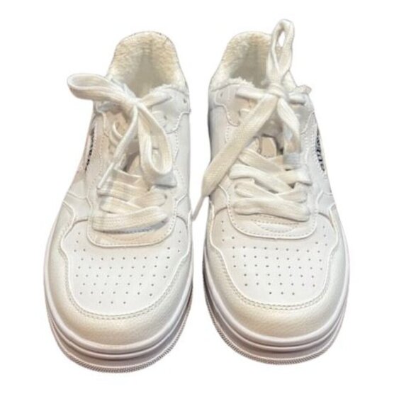 GUESS Sybella Low Top Round Tow Sneakers in White – Size 8 M – No Box - Picture 6 of 9